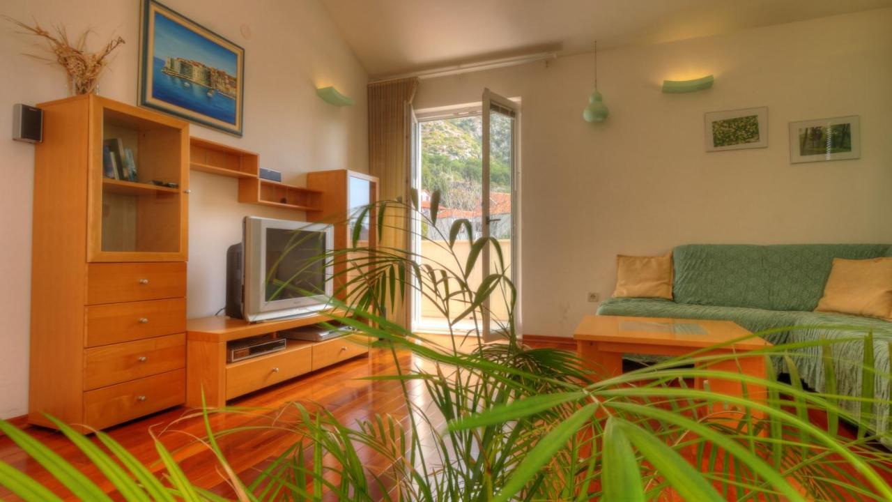 Apartment Villa Molina Mlini Eksteriør billede