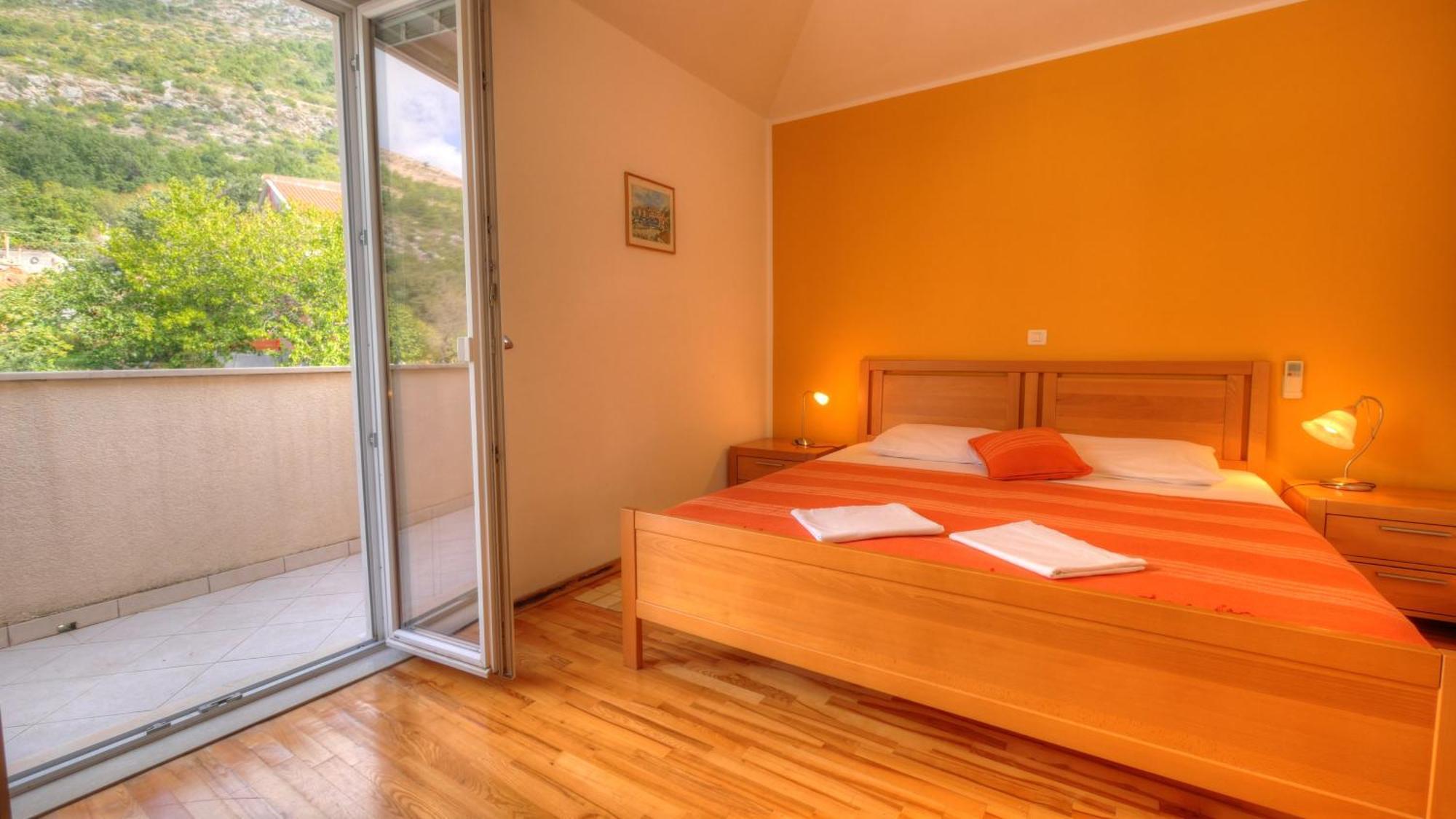 Apartment Villa Molina Mlini Eksteriør billede