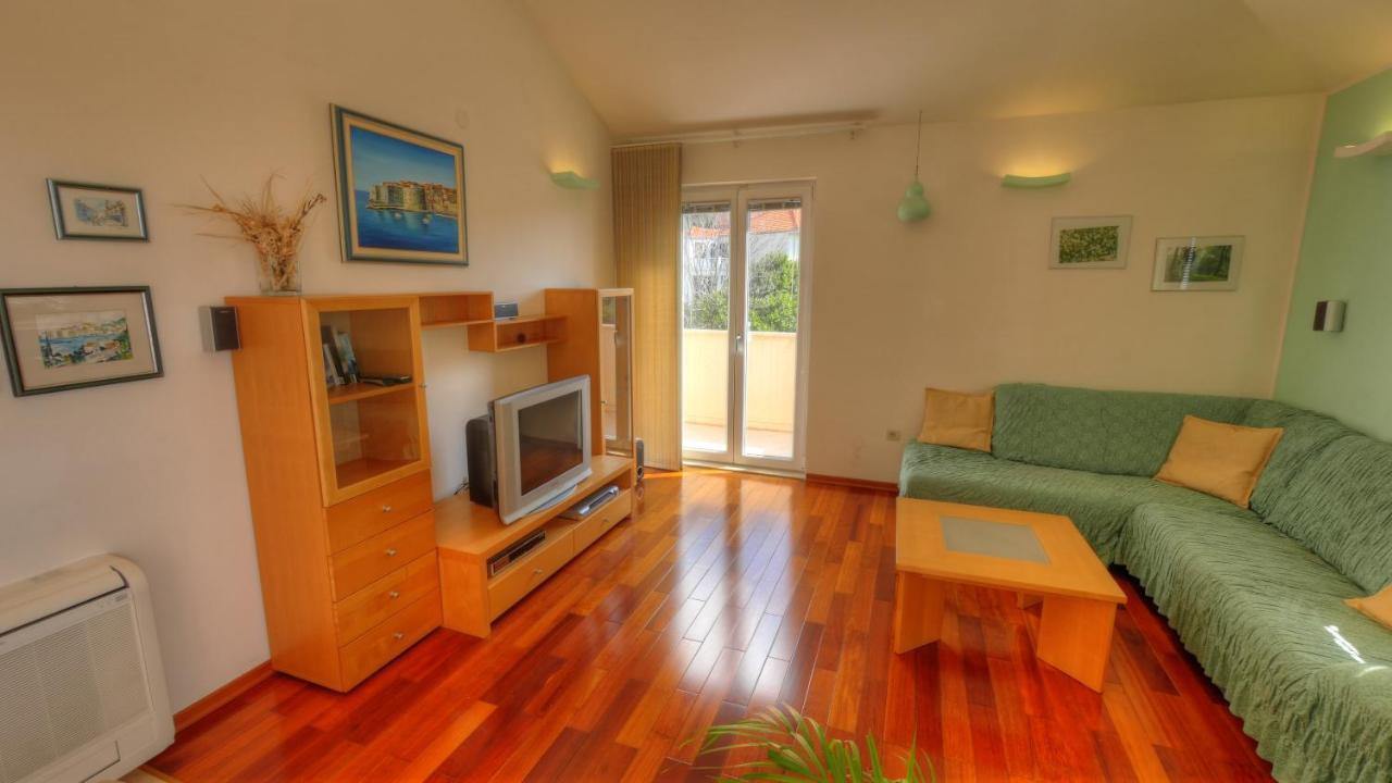 Apartment Villa Molina Mlini Eksteriør billede